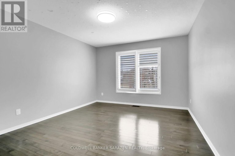 29528545/715-clearbrook-drive/strandherd/ottawa/ontario/K2J5P1_27