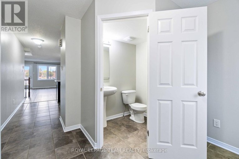 28826087/259-fir-lane/kemptville/north-grenville/ontario/K0G1J0_6