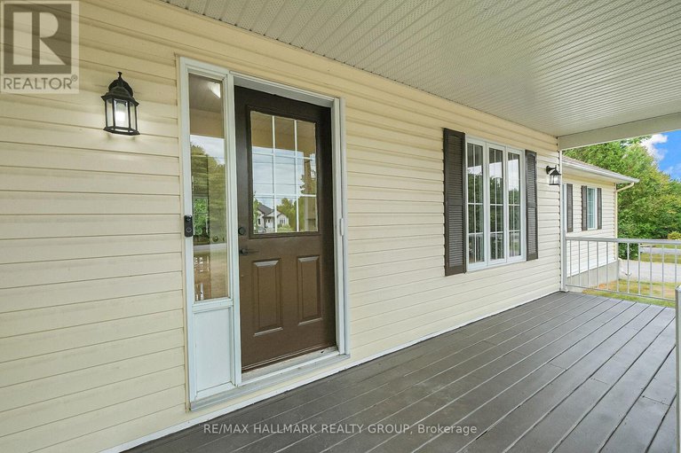 28810198/207-northcote-drive/beckwith-twp/beckwith/ontario/K7C0C4_8