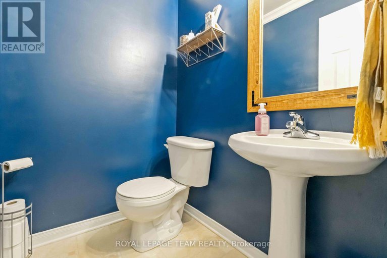 29060166/7-fairpark-drive/barrhaven-east/ottawa/ontario/K2G6X1_3