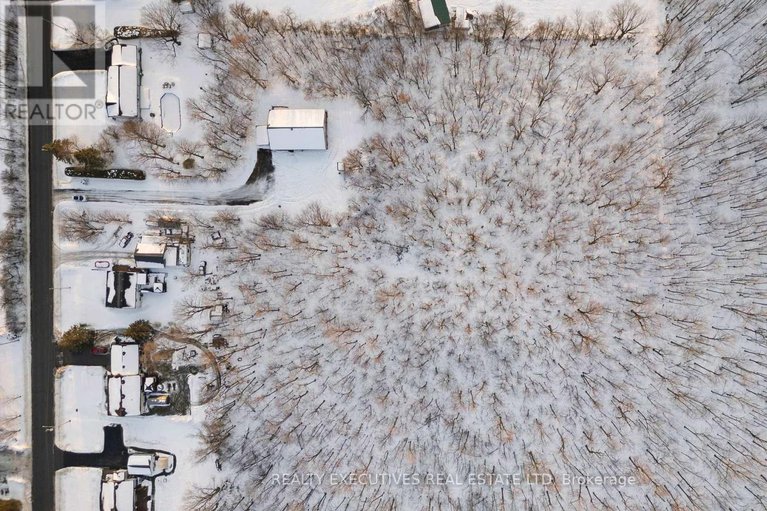 29240395/7725-lawrence-street/vernon/ottawa/ontario/K0A3J0_39