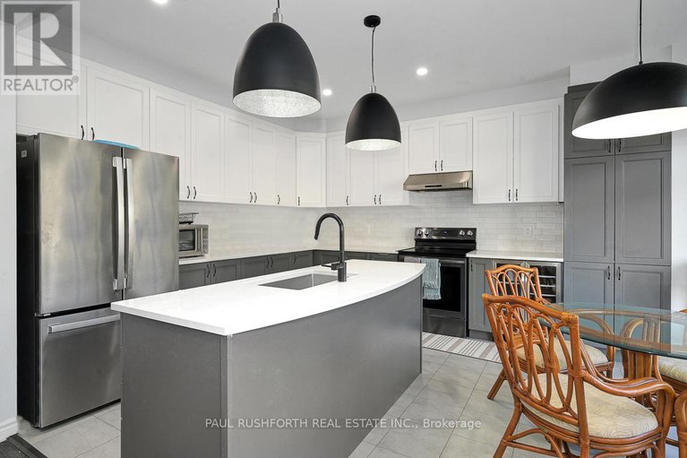 29013156/45-mudminnow-crescent/avalon-west/ottawa/ontario/K4A5H9_8