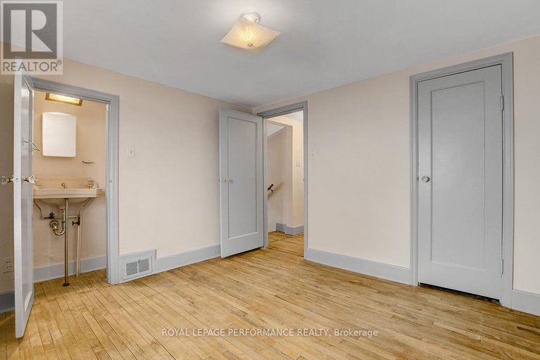 29251027/103-glynn-avenue/overbrook/ottawa/ontario/K1K1S7_23