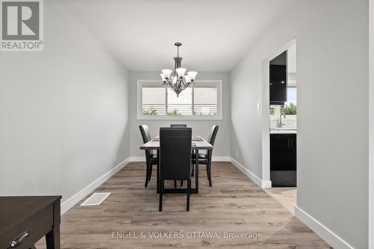 29413607/20-gary-avenue/manordale/ottawa/ontario/K2G3L3_7