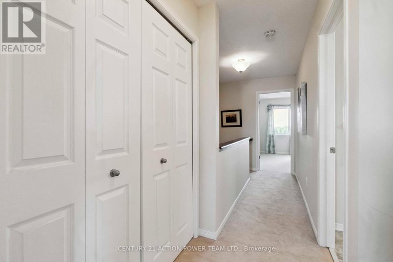 28525896/12-4037-canyon-walk-drive/riverside-southgloucester-glen/ottawa/ontario/K1V0Z4_19