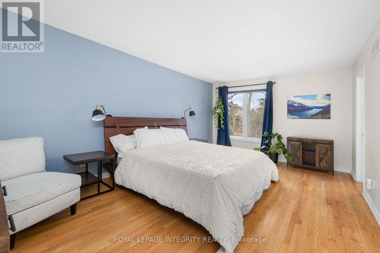 29474748/4-hackett-street/hunt-club-woods/ottawa/ontario/K1V0P8_26