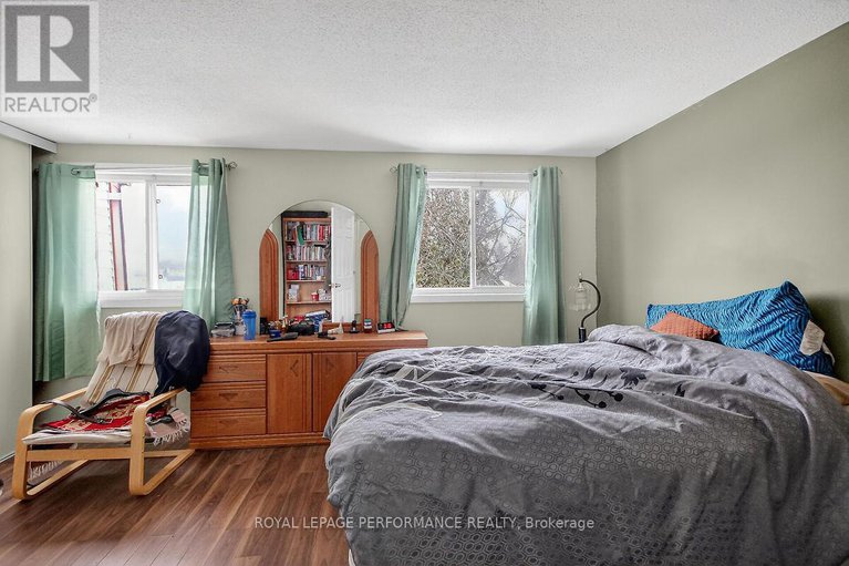 29395865/9-3064-olympic-way/blossom-parkleitrim/ottawa/ontario/K1T1Y6_12