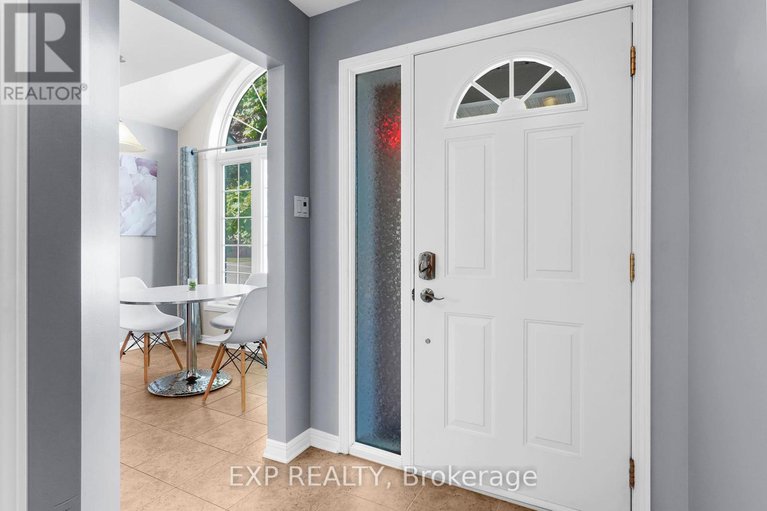 28579919/114-echowoods-avenue/stittsville-north/ottawa/ontario/K2S2E7_2