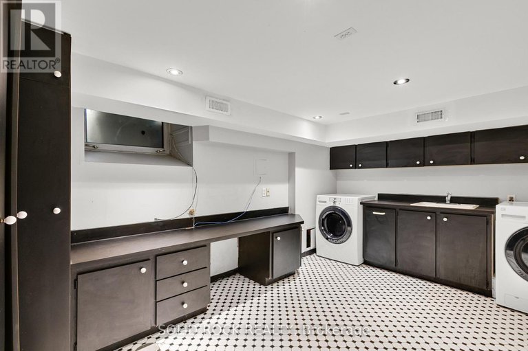 28616919/541-besserer-street/sandy-hill/ottawa/ontario/K1N6C6_35