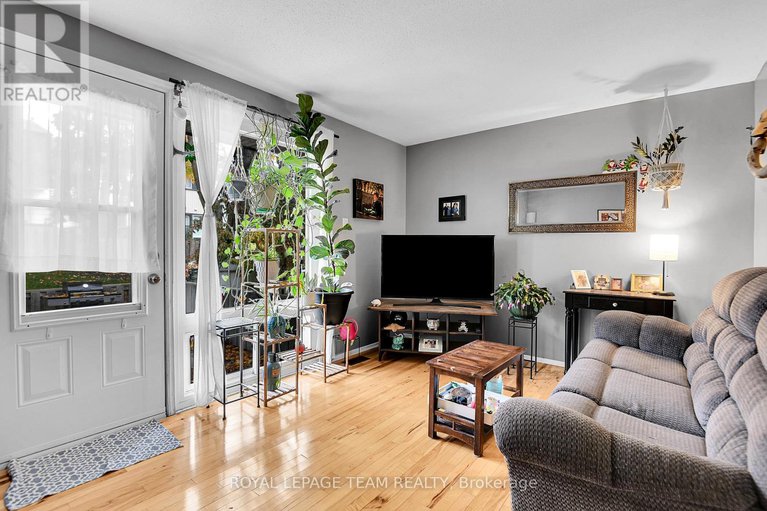 29041202/b-902-elmsmere-road/beacon-hill-south/ottawa/ontario/K1J7T6_4