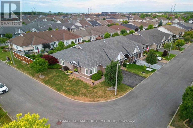 29011162/325-farincourt-crescent/avalon-west/ottawa/ontario/K4A0M6_42