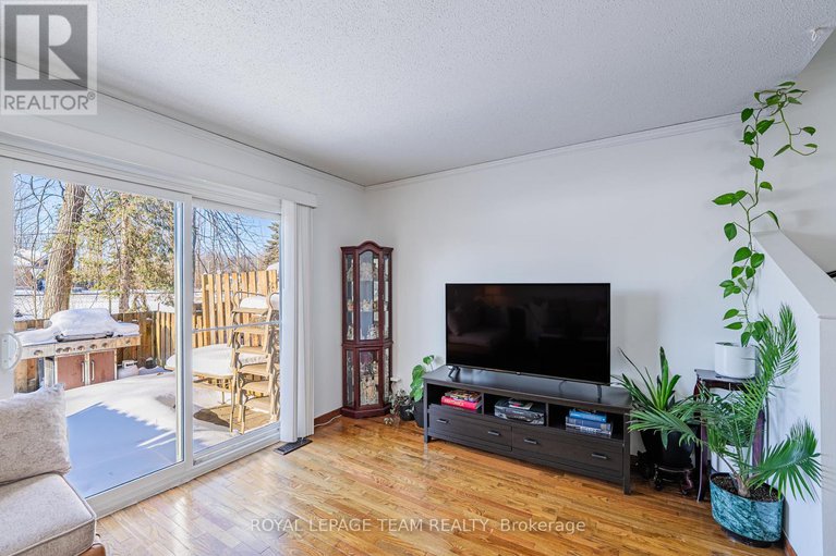 29296778/67-1347-perez-crescent/carson-grove/ottawa/ontario/K1J8T9_21