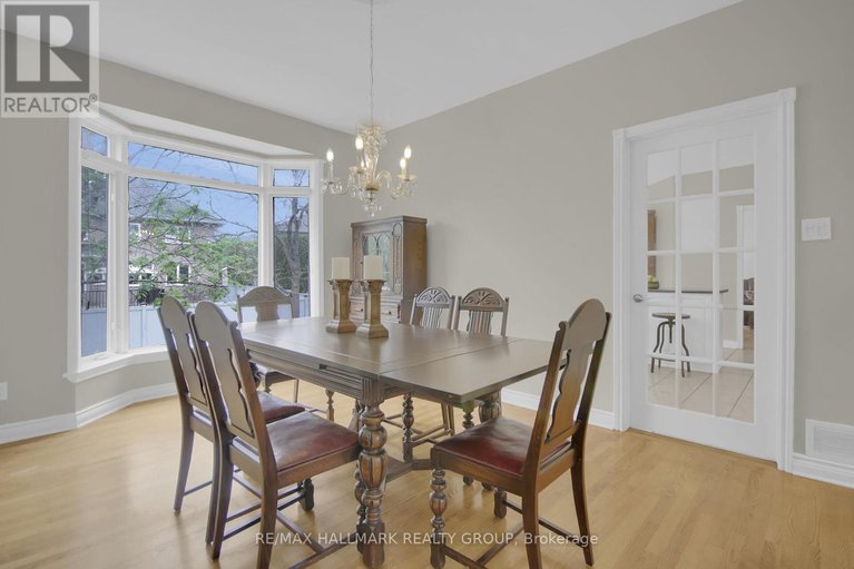 28324389/138-shaughnessy-crescent/kanata-lakesheritage-hills/ottawa/ontario/K2K2N3_14