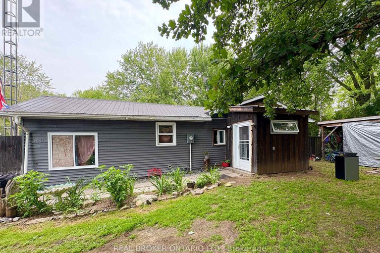 28710222/2401-totem-ranch-road/north-grenville-twp-kemptville-south/north-grenville/ontario/K0G1T0_1
