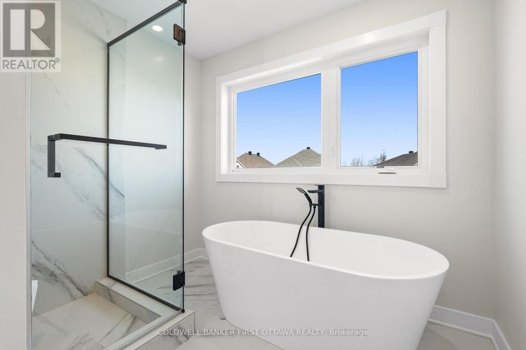 28450244/279-enclave-walk/mer-bleuebradley-estatesanderson-park/ottawa/ontario/K1W0J5_29