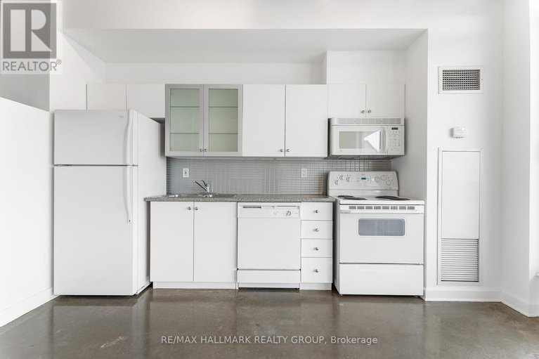 29240136/903-180-york-street/lower-townbyward-market/ottawa/ontario/K1N1J6_20