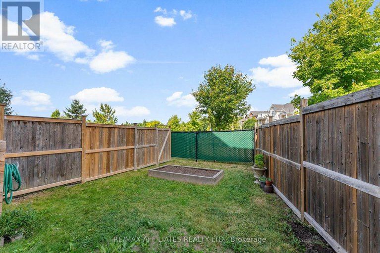28808189/407-coldwater-crescent/emerald-meadowstrailwest/ottawa/ontario/K2M0J3_36