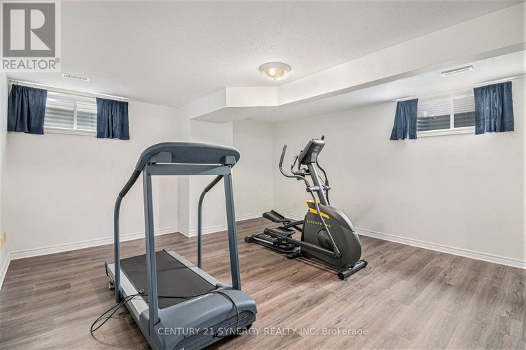 29437072/852-swallowtail-crescent/notting-hillsummerside/ottawa/ontario/K4A4M5_30