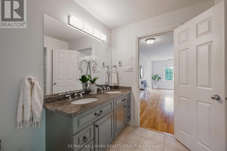 28493807/1431-duchess-crescent/manotick-east-to-manotick-station/ottawa/ontario/K4M1K2_26