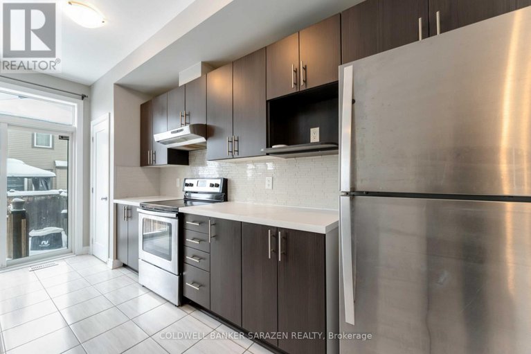 29266976/948-kilbirnie-drive/half-moon-bay/ottawa/ontario/K2J6G2_11