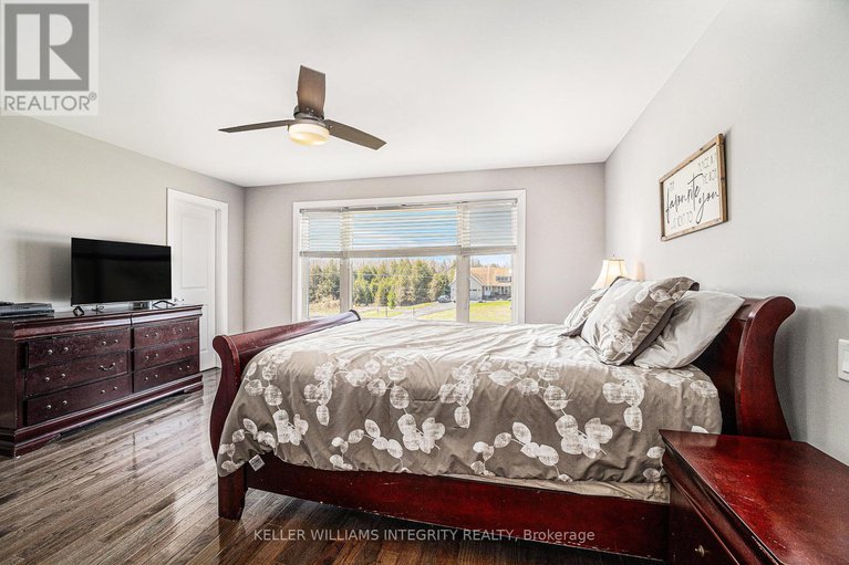 28217420/922-leslie-crain-drive/drummond-n-elmsley-drummond-twp/drummondnorth-elmsley/ontario/K7H3C3_16