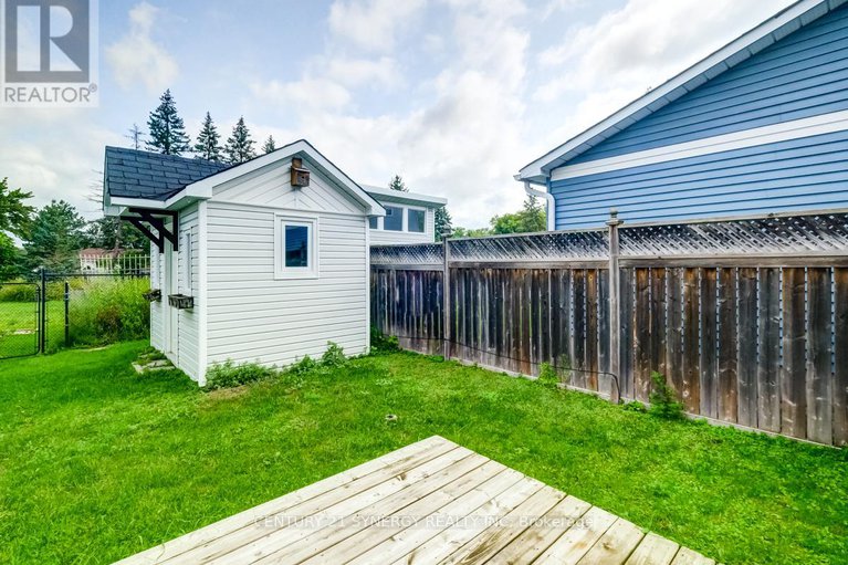 28332843/453-pleasant-park-road/alta-vistafaircrest-heights/ottawa/ontario/K1H5M9_29