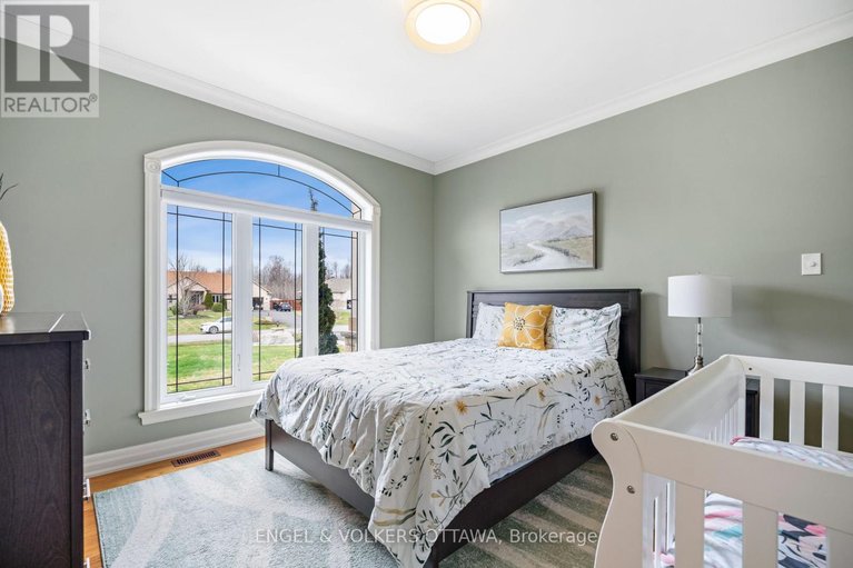 29646605/6652-pebble-trail-way/greely/ottawa/ontario/K4P0B6_16