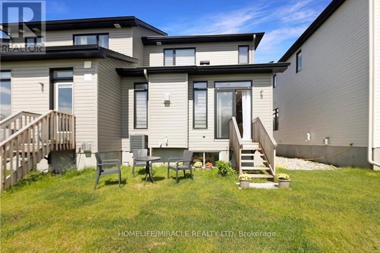 29255962/208-monticello-avenue/emerald-meadowstrailwest/ottawa/ontario/K2S0J7_18