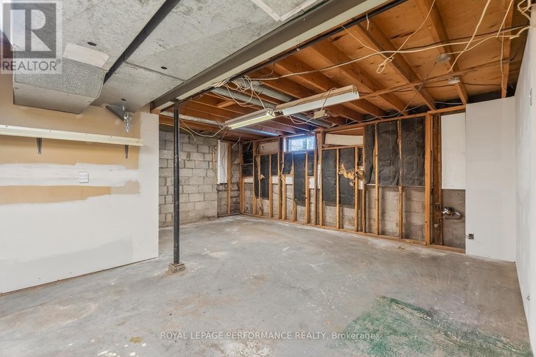 29483559/1132-adirondack-drive/kenson-park/ottawa/ontario/K2C2V1_25