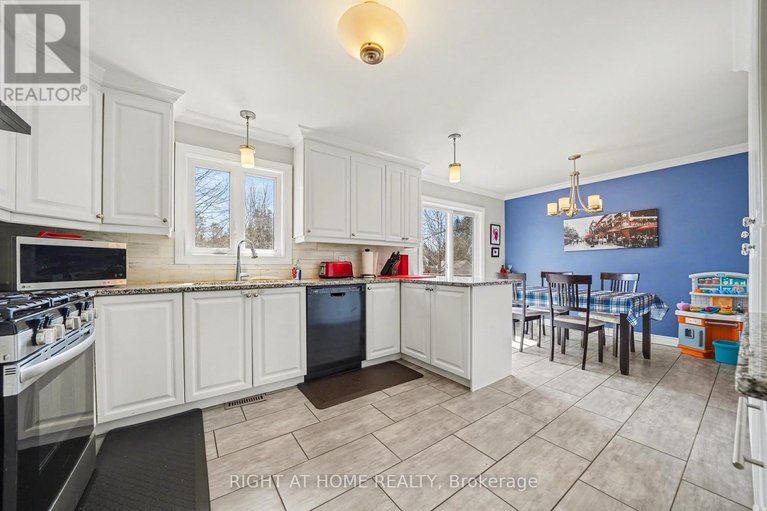 29586668/5424-taylor-way/osgoode/ottawa/ontario/K0A2W0_12