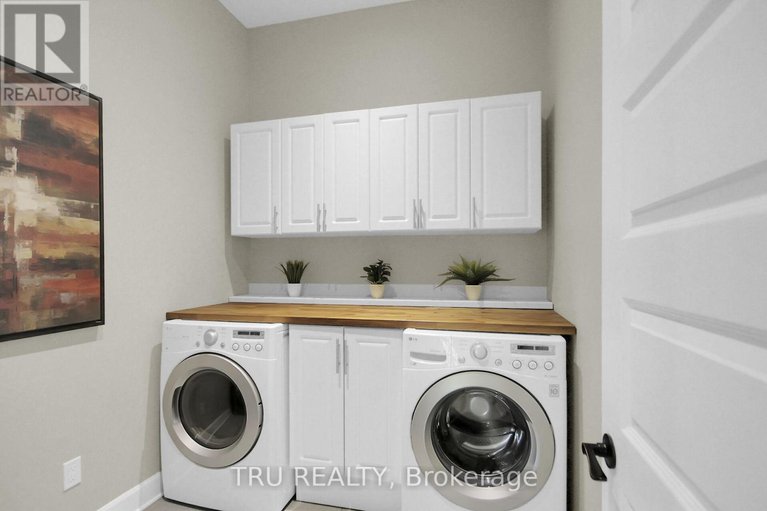 28474227/7909-parkway-road/osgoode-twp-north-of-reg-rd-6/ottawa/ontario/K0A2P0_24