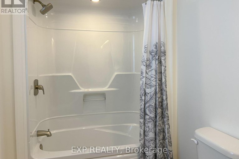 29429568/349-raglan-street-n/renfrew/renfrew/ontario/K7V1P2_7