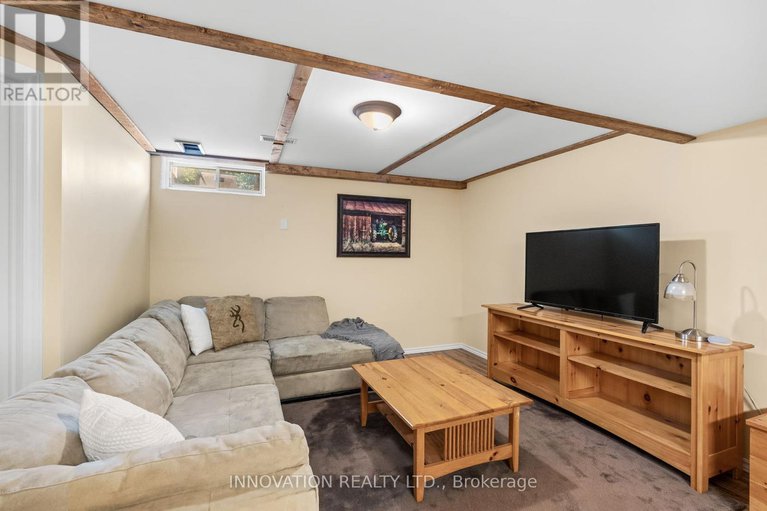 28524483/3-kathleen-crescent/stittsville-central/ottawa/ontario/K2S1L6_27