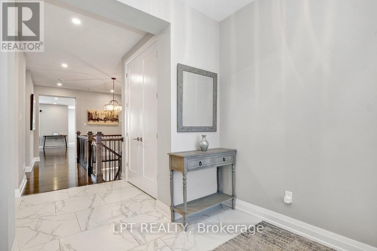 29237747/122-spindrift-circle/mahogany-community/ottawa/ontario/K4M0G4_5