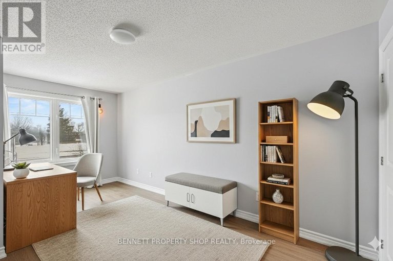 29516250/159-conifer-creek-circle/emerald-meadowstrailwest/ottawa/ontario/K2M0M2_13