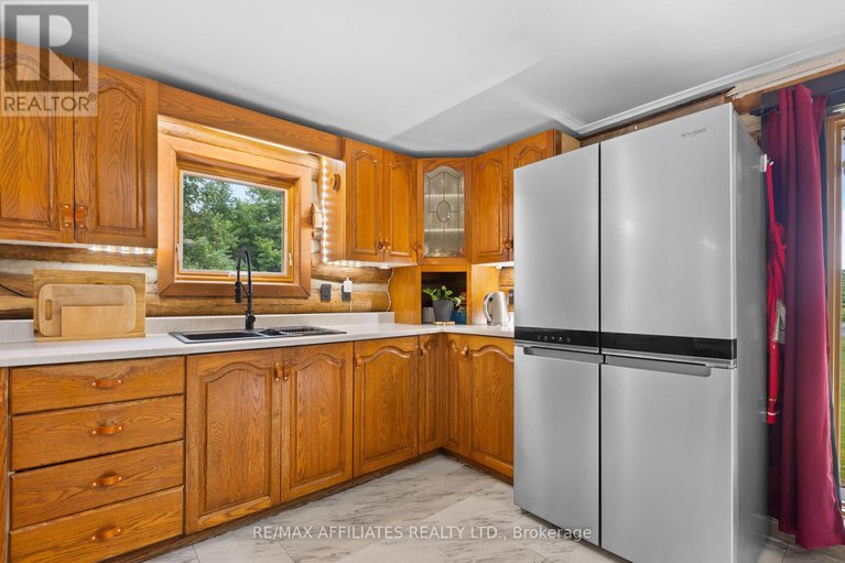 28768998/788-french-line-road/lanark-highlands-darling-twp/lanark-highlands/ontario/K0G1K0_12