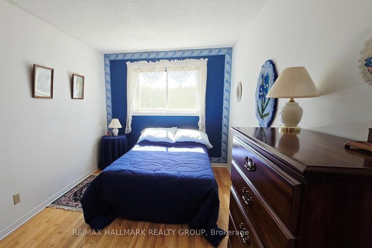 29675642/119-archie-street/constance-bay/ottawa/ontario/K0A3M0_15