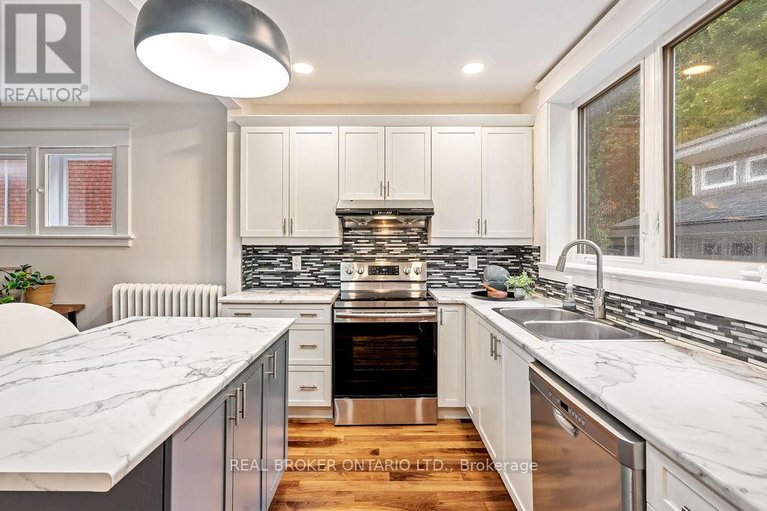 28987667/23-lakeview-terrace/dows-lake/ottawa/ontario/K1S3H3_16