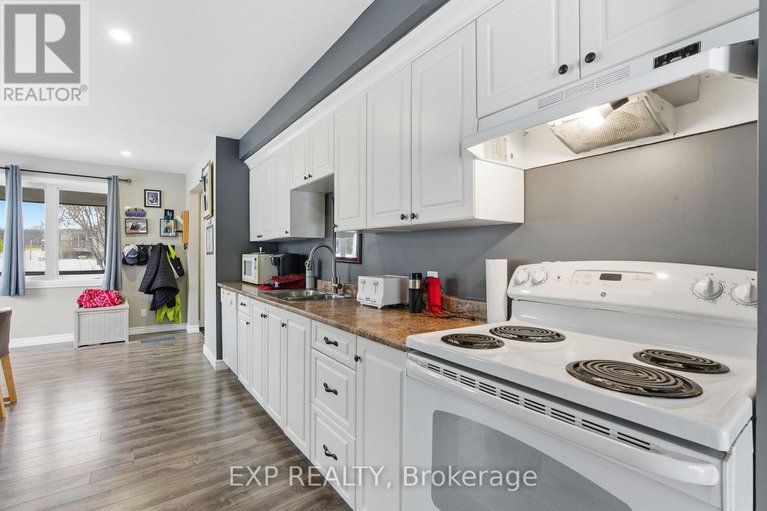 29096514/1557-landry-road/clarencerockland-twp/clarence-rockland/ontario/K0A1N0_11