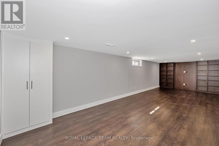 29103093/12-largo-crescent/meadowlandscrestview/ottawa/ontario/K2G3C7_31