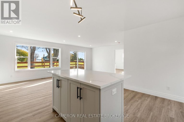 29642193/6271-153rd-avenue/south-glengarry-lancaster-twp/south-glengarry/ontario/K0C1E0_8