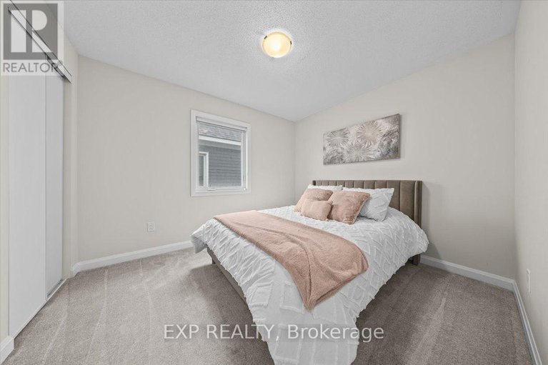 29026864/6347-perth-street/btwn-franktown-rd-fallowfield-rd/ottawa/ontario/K0A2Z0_25