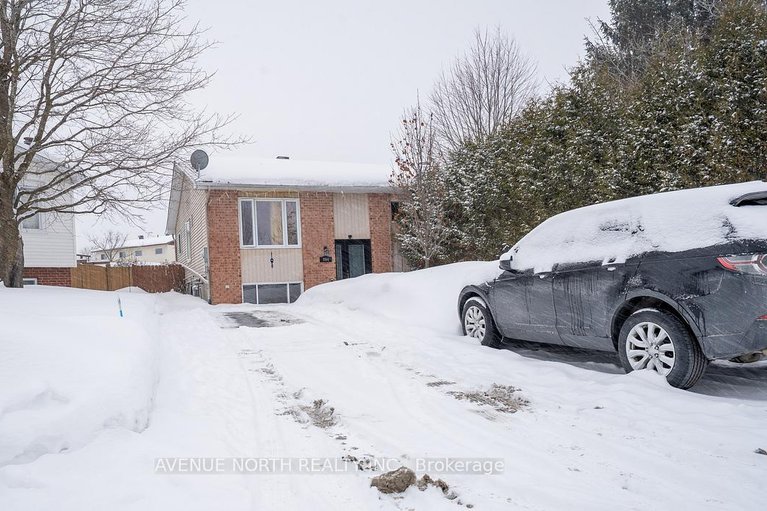 29413280/894-lise-crescent/town-of-rockland/clarence-rockland/ontario/K4K1G8_1