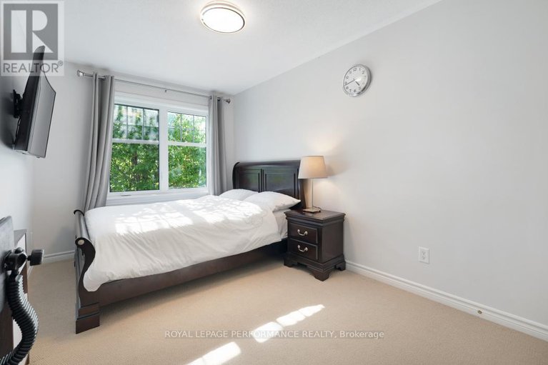 28739050/4271-kelly-farm-drive/blossom-parkkemp-parkfindlay-creek/ottawa/ontario/K1T0A6_23