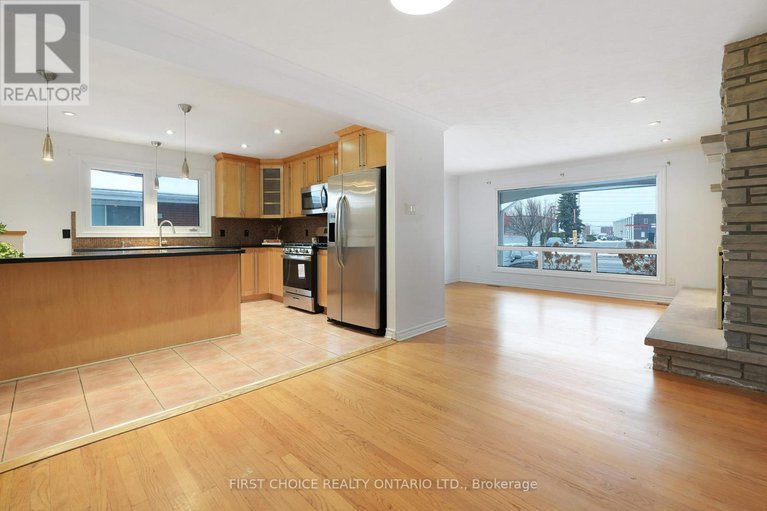 29169954/1753-heron-road/urbandale-acres/ottawa/ontario/K1V6A2_11