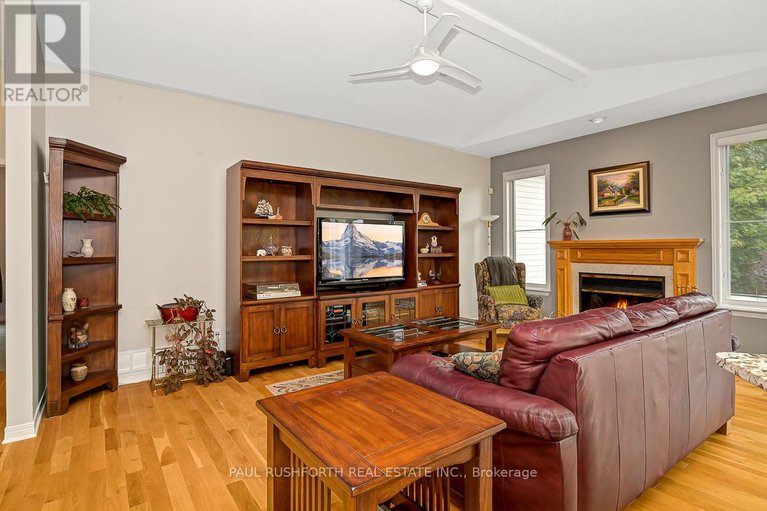 28790405/48-greenhaven-crescent/stittsville-south/ottawa/ontario/K2S2A5_5