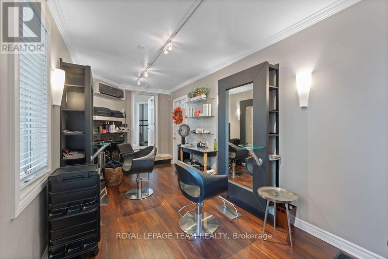 29011839/141-trail-side-circle/springridgeeast-village/ottawa/ontario/K4A5B3_43