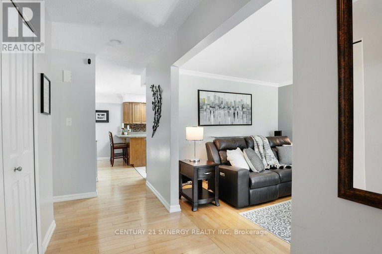 28520322/1106-dunning-road/cumberland-ridge/ottawa/ontario/K4C1P5_3