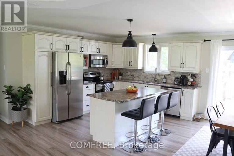 28468033/1145-du-golf-road/clarencerockland-twp/clarence-rockland/ontario/K0A1N0_12