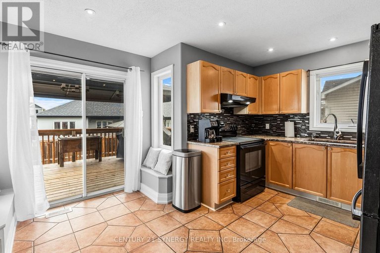 29678242/207-stiver-street/village-of-russell/russell/ontario/K4R1G9_11